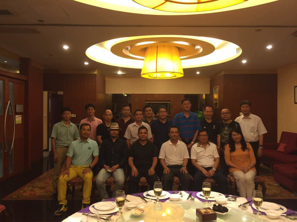 深圳市五邑商会领导探访会员与企业家座谈