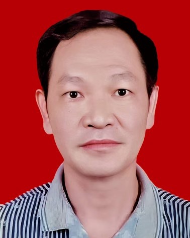 理事 汤湛泉