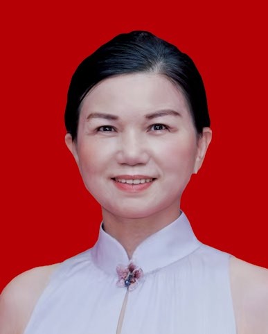 理事 伍美姿
